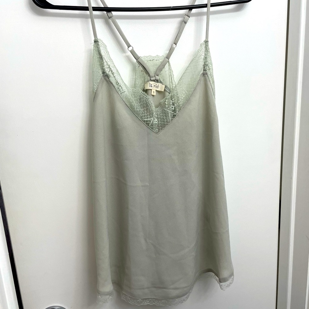 Boutique Lace tank top!